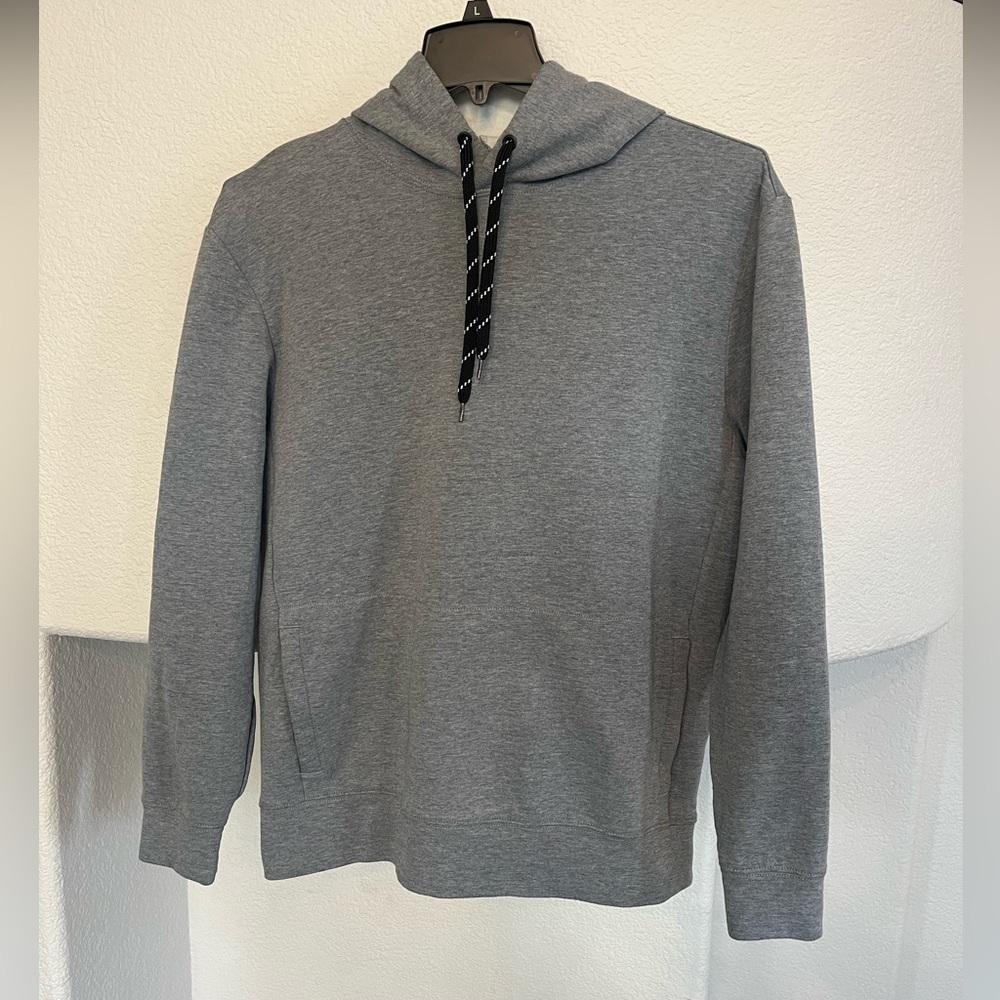 Grey sweatshirt